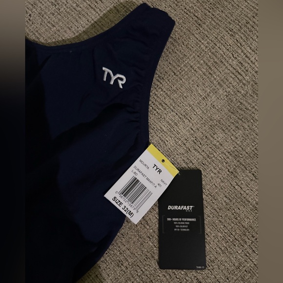 TYR Women's Durafast Elite Solid Maxfit Swimsuit - Picture 15 of 16